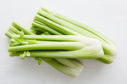 pnrNdvJlTzKnIpAyRqA7_2019_0415_Celery_Trio-0354a8c2107fa8be4425c92135e46313ec8ffb18-e1572334485517.jpg