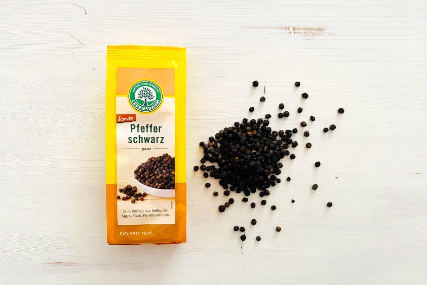 schwarzer-pfeffer-kaufen.jpg